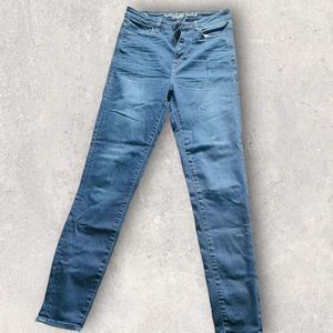 American Eagle 🦅 Indigo High Waisted skinny jeans size 6